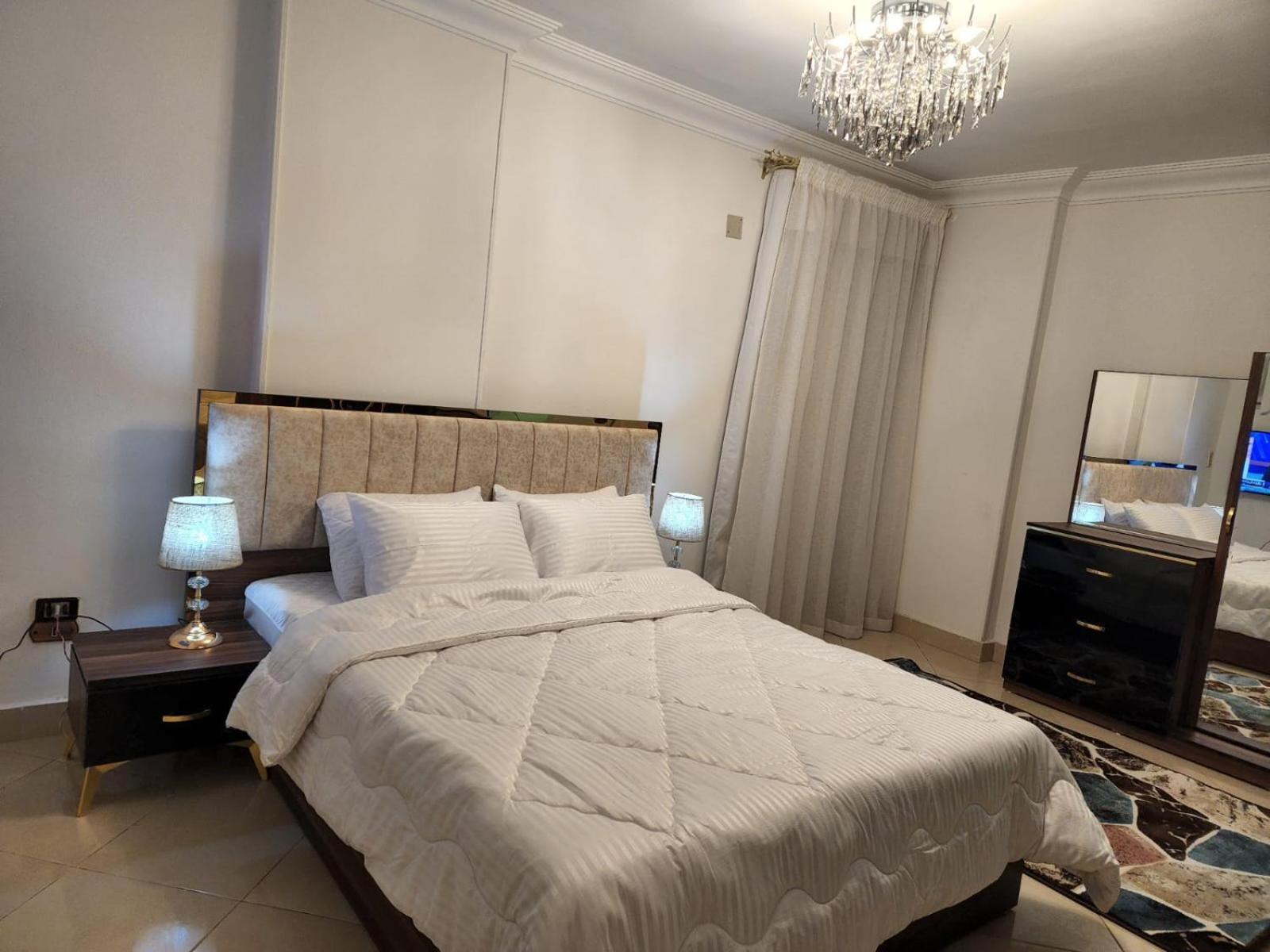 Luxury Near Airport * Cairo
