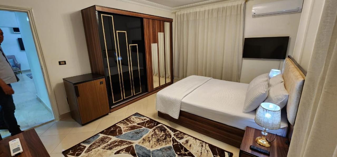Luxury Near Airport