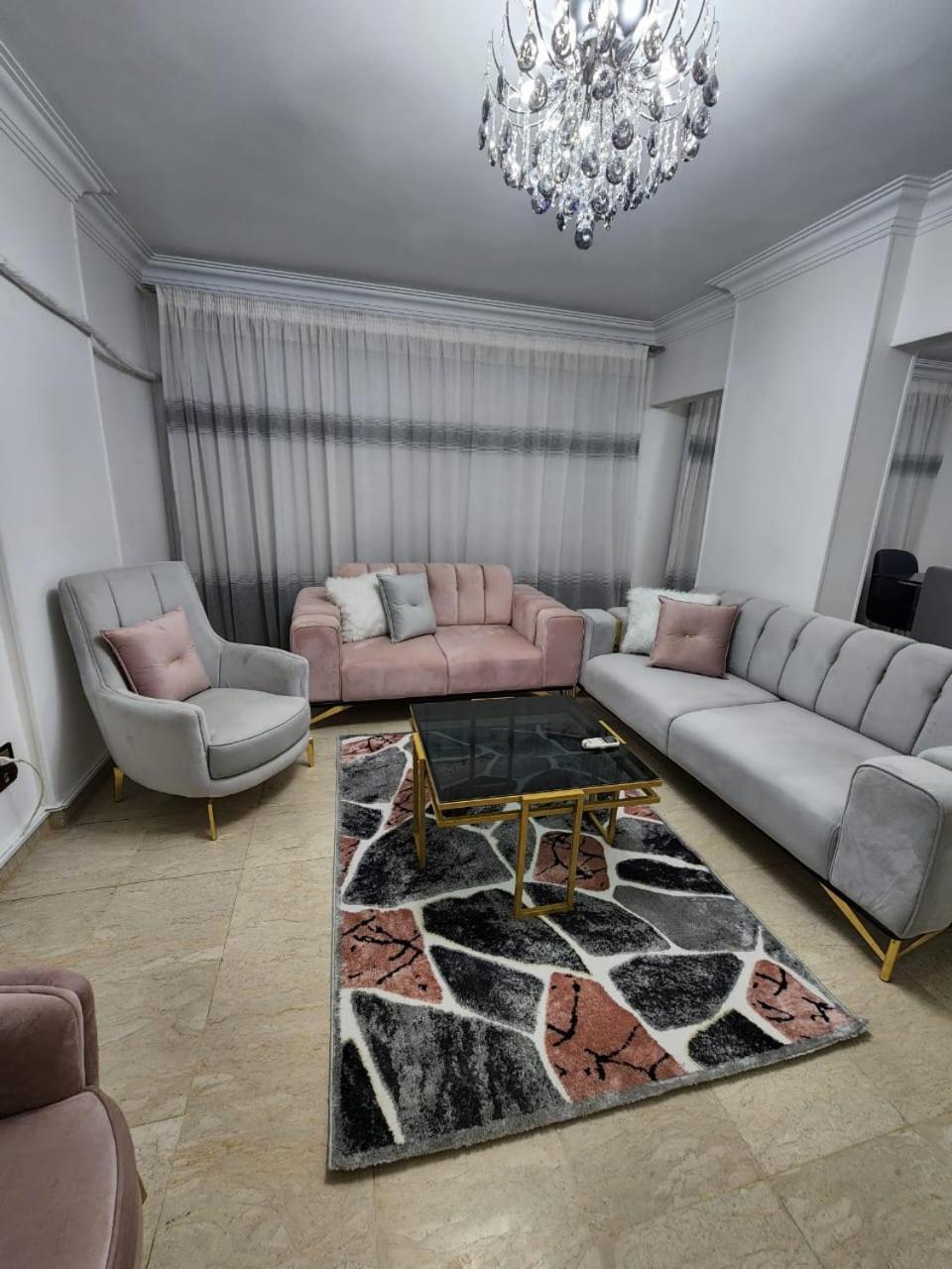 Apartment Luxury Near Airport Cairo