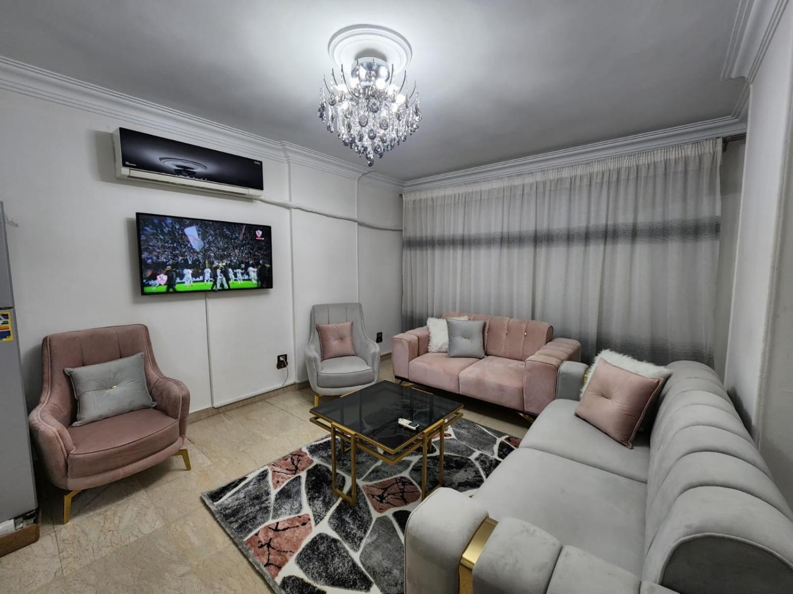 Luxury Near Airport Apartment Cairo